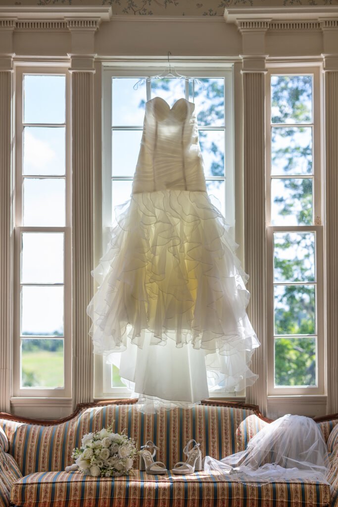 wedding dress